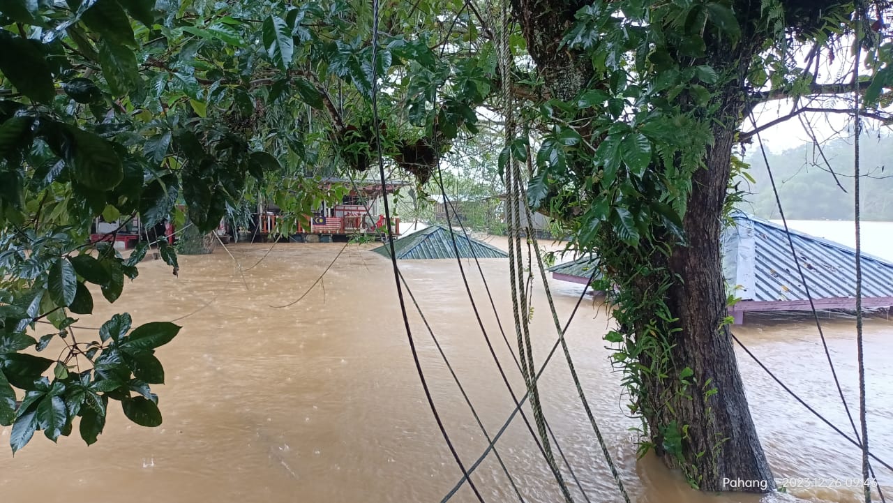 Lebih Mangsa Banjir Di Pahang Dipindah Ke Pps