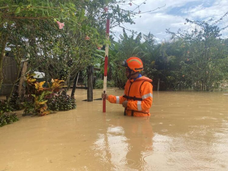 Rumah Di Kuala Muda Kampung Di Sik Dinaiki Air