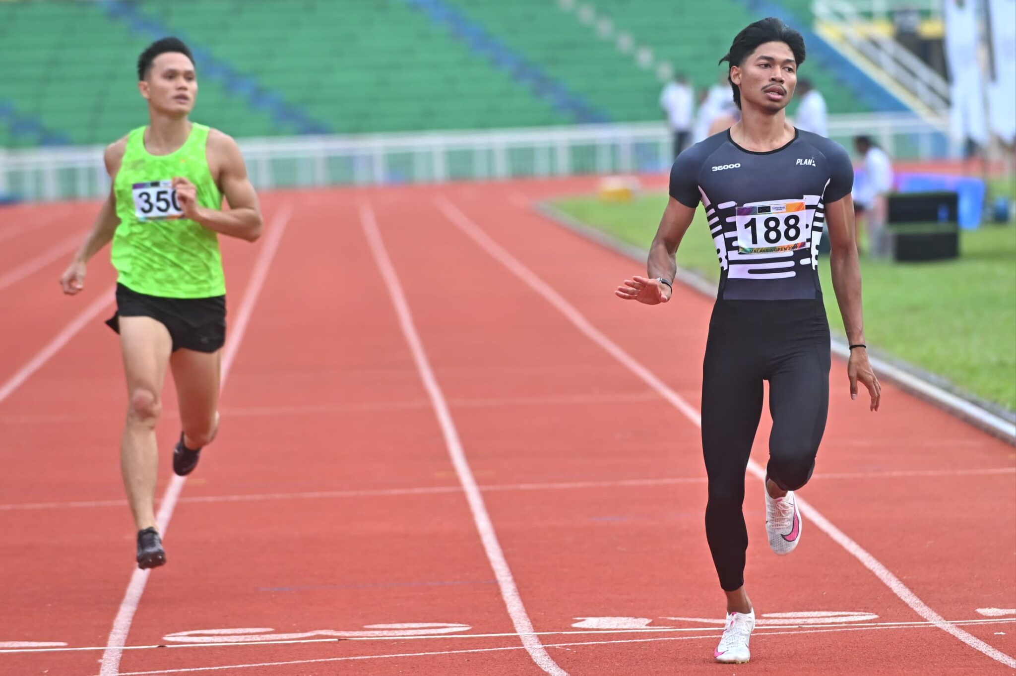 Azeem Mudah Ke Separuh Akhir 200 Meter Terbuka Malaysia Utusan Malaysia