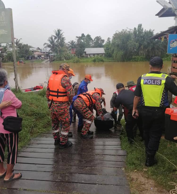 Perahu karam: Mayat mangsa ketiga dijumpai awal pagi ini