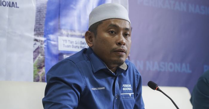 Spekulasi Tengku Zafrul: Bantahan UMNO hanya ‘drama bersiri’