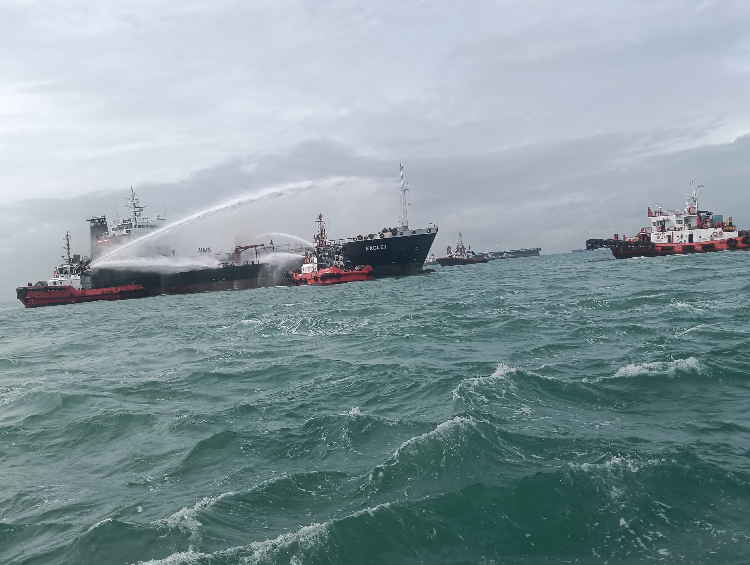 Kapal tangki terbakar, 14 kru kapal diselamatkan Maritim Malaysia