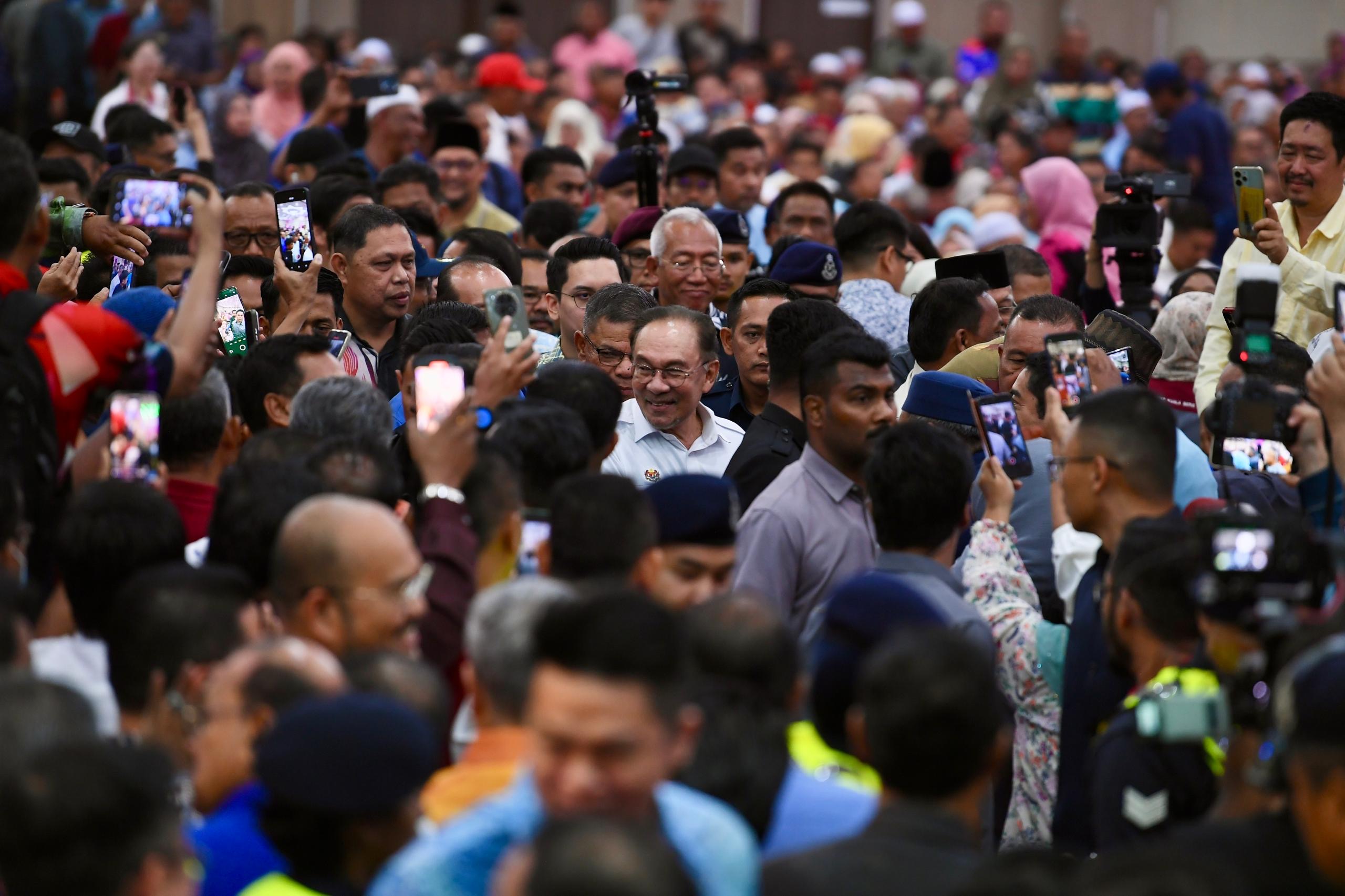 Anwar mahu lawan himpunan bantah URA