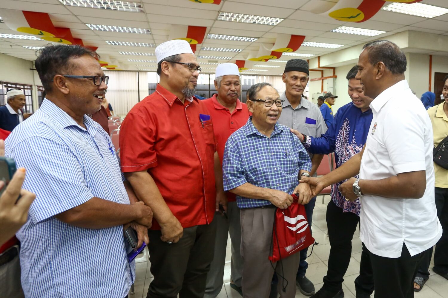 Sumbangan untuk masjid bukan sebab PRK Ayer Kuning