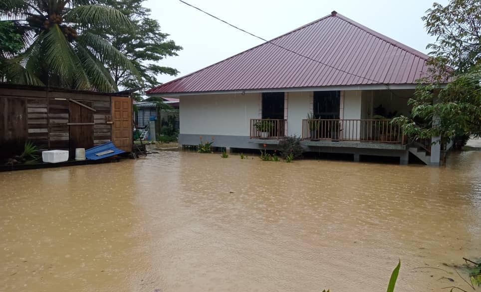 Mangsa Banjir Dipindahkan Di Johor Utusan Malaysia