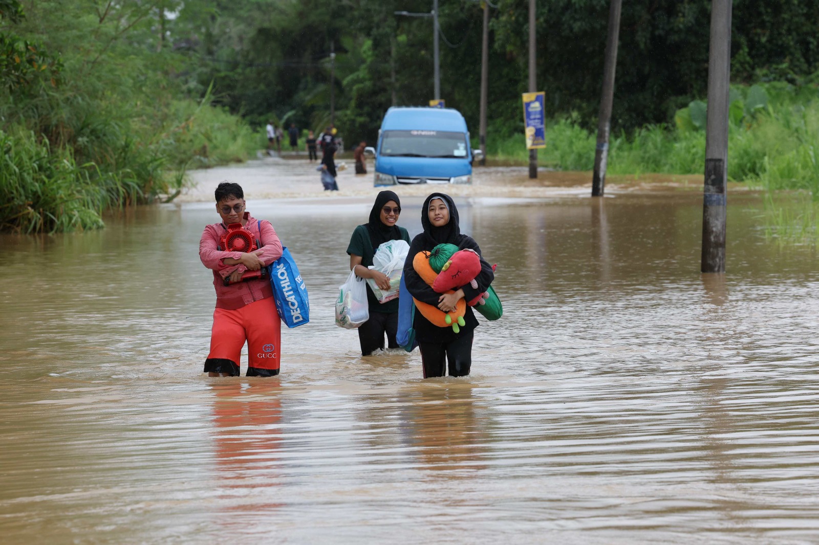 Jumlah Mangsa Banjir Di Johor Melonjak 25 213 Diami 187 PPS Utusan