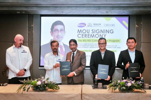 Tiga Syarikat Meterai MoU Majukan 4G 5G Utusan Malaysia