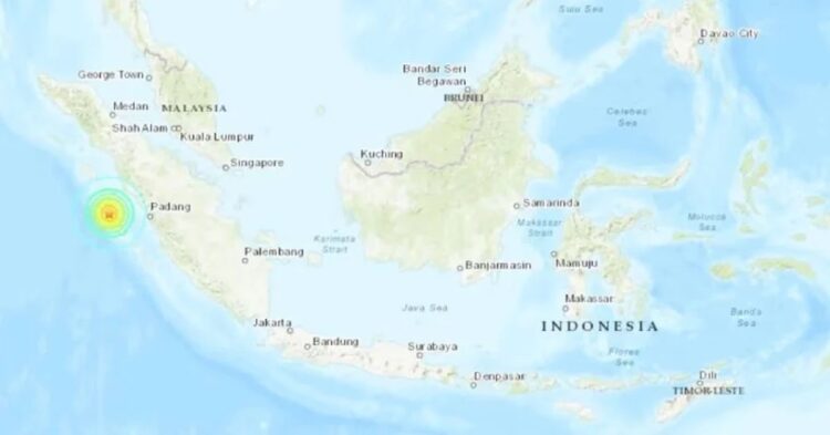 Gempa Bumi Kuat 7 3 Magnitud Landa Sumatera