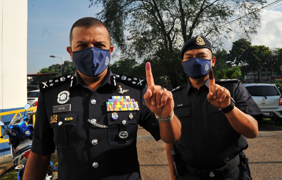 Mestilah rindu Johor – Ayob Khan