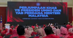 PM Hadir Ke Perjumpaan Khas UMNO