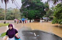 Mangsa Dipindahkan Terengganu Dilanda Banjir Fasa Kelima Utusan