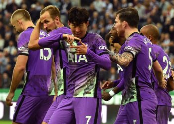 Son Heung Min meranapkan impian Newcastle selepas meledak jaringan ketiga buat Tottenham di St. James Park.