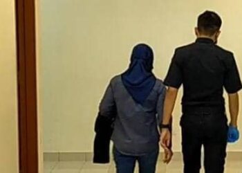 NOOR Haffizza Che Ani didenda RM6,000 selepas dia mengaku bersalah memandu tanpa cermat sehingga menyebabkan kecederaan ke atas seorang pemuda di Mahkamah Majistret, Klang, Selangor hari ini.