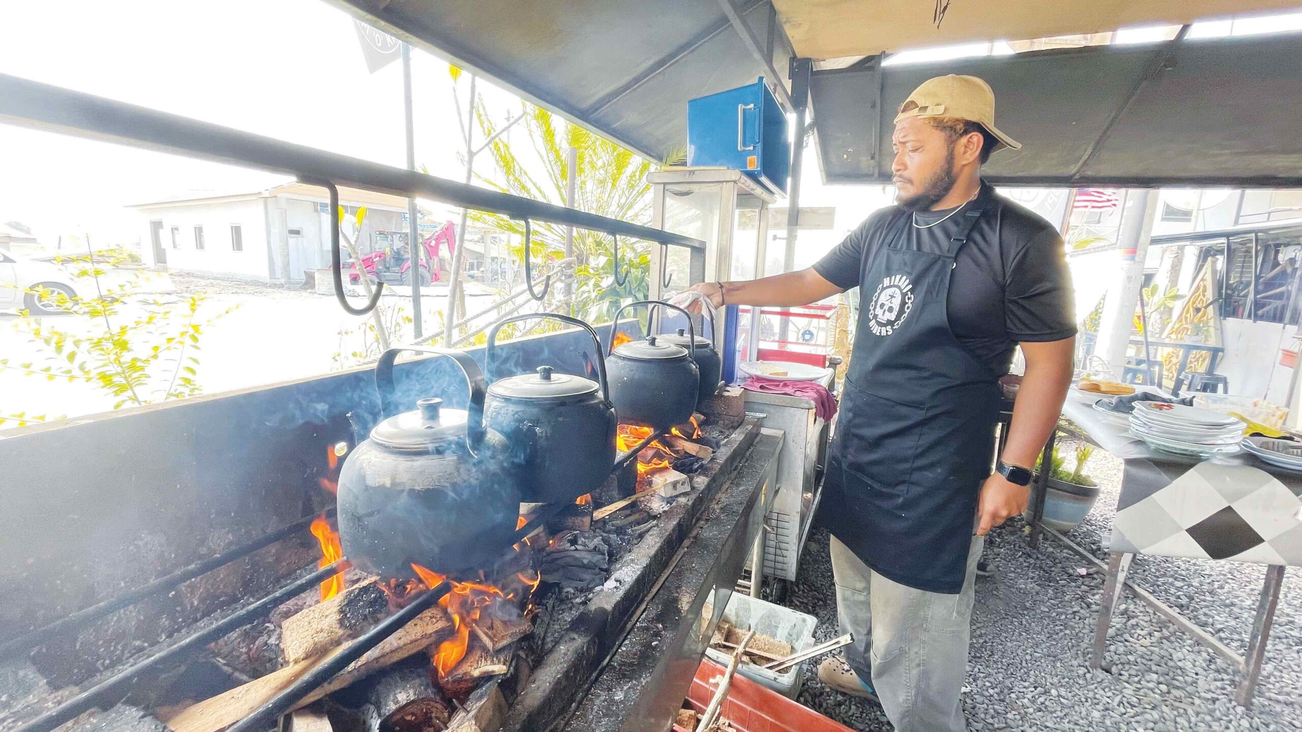 Kopi O Aroma Dapur Kayu Api Tambat Selera Pelanggan Utusan Malaysia 0127