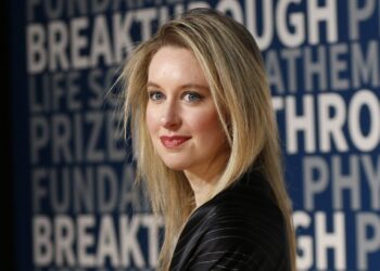 ELIZABETH HOLMES