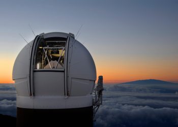 PUSAT Pemantau Haleakala, Maui yang mempunyai teleskop yang paling canggih di dunia berjaya mengambil gambar Oumuamua. - ROB RATKOWSKI/PS1SC