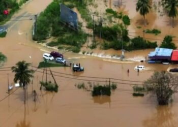 SITUASI banjir berhampiran bulatan Popok, Kota Marudu-SUMBER Media Sosial