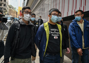 BEN CHUNG, ahli politik pro-demokrasi ditahan polis di Hong Kong. - AFP