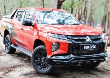 ANTARA kekuatan Mitsubishi Triton Athlete membuatkan pemandunya merasakan tiada perbezaan ketara memandu kereta sedan atau pacuan empat roda. – UTUSAN/ANUAR NORICK SABARUDDIN