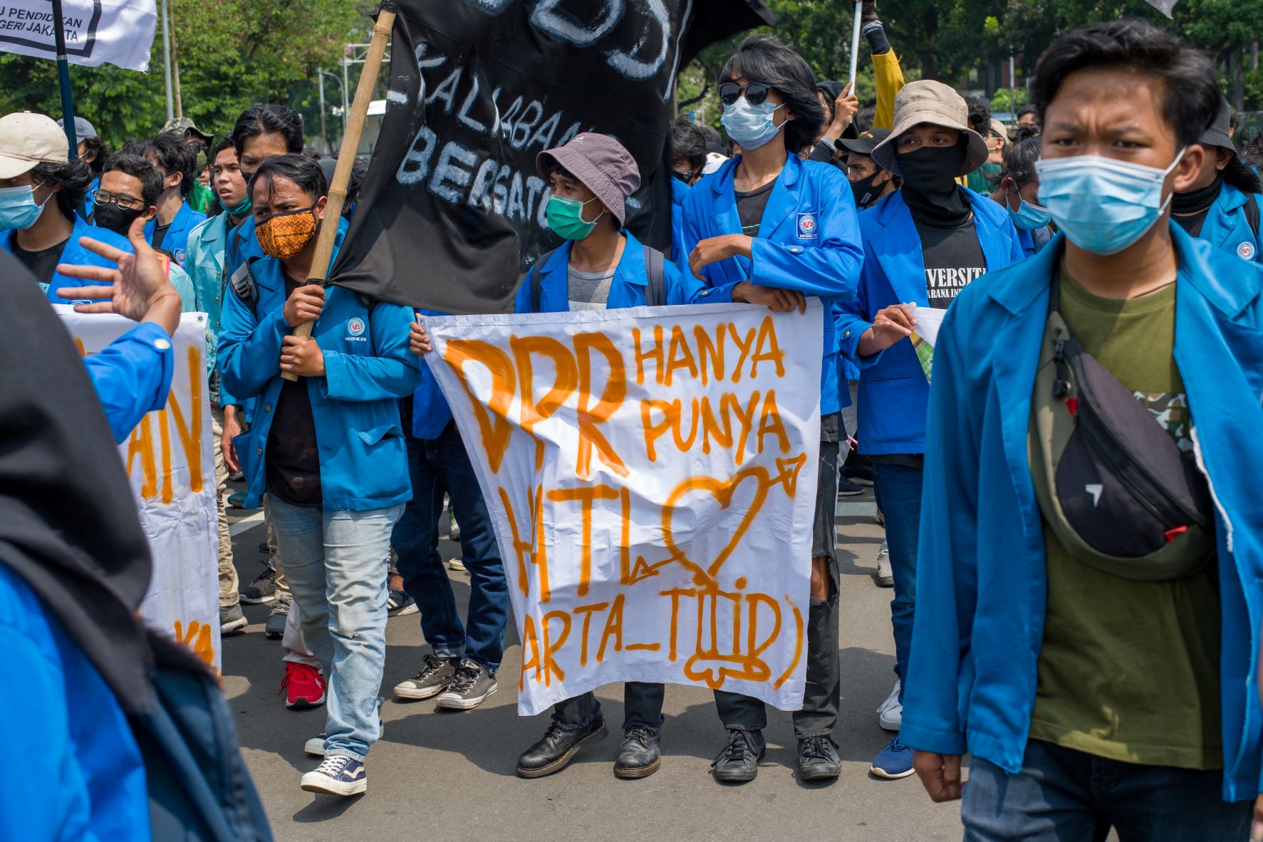 Mahasiswa Indonesia Anjur Demonstrasi Besar Besaran Esok