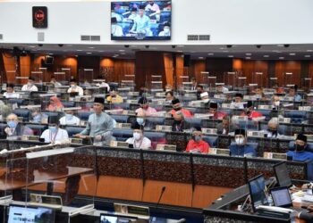 SIDANG Dewan Rakyat bukannya kongres dipenuhi wakil rakyat dengan kepentingan sendiri dan saling bermusuhan. - AFP