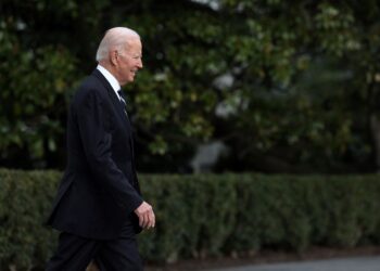 GAMBAR Joe Biden bertolak dari White House ke kediamannya di Wilmington, Delaware 13 Januari lalu.