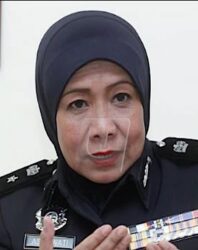 PDRM Umum Pertukaran 3 Pegawai Kanan - Utusan Malaysia