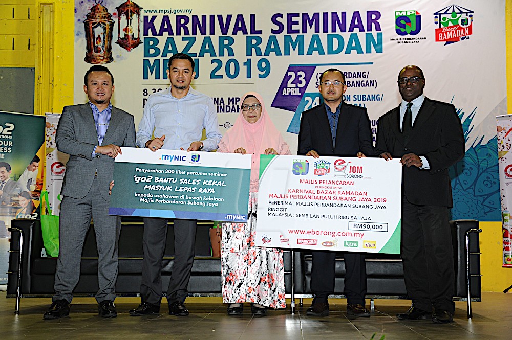 Mpsj Perkenal Inisiatif Khas Bantu Peniaga Bazar Ramadan Utusan Malaysia 7626