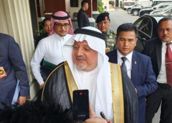 DUTA Arab Saudi di Indonesia, Esam Abid Althagafi bercakap kepada pihak media. -KOMPAS.COM