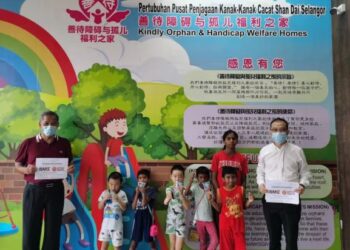 Persatuan Pusat Penjagaan Kanak-Kanak Cacat Shan Dai Selangor menerima sumbangan menerusi Kempen Menderma Program Tanggungjawab Sosial Korporat (CSR) Pandemik, baru-baru ini.