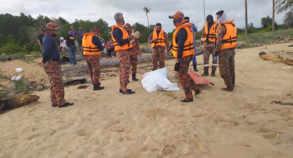 Mayat nelayan hilang ditemukan terdampar di Pantai Tanjung Agas ...