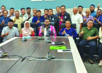 ANTARA ahli Pemadam daerah Kuala Muda yang hadir sempena Program Hubungan Mesra 2023 di Pejabat Daerah dan Tanah Kuala Muda, Sungai Petani, Kedah baru-baru ini.