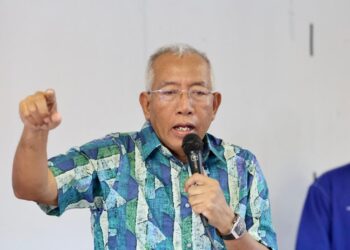 MAHDZIR KHALID