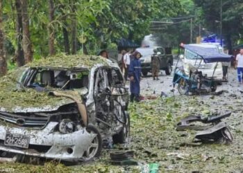 LOKASI kejadian letupan berhampiran pusat pemeriksaan jambatan Thanlwin di negeri Karen. - AGENSI