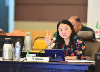 HANNAH Yeoh mempengerusikan Sesi Post Mortem Prestasi Kontinjen Malaysia di Sukan SEA 2023 yang diadakan sejak dua hari lalu. - IHSAN MAJLIS SUKAN NEGARA