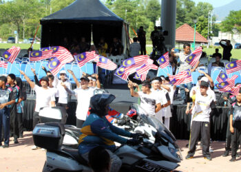 RAPTAI Majlis Pelancaran Bulan Kebangsaan dan Kibar Jalur Gemilang 2023 yang diadakan hari ini sebagai persiapan program utama yang akan diadakan esok di Bulatan Sultan Azlan Shah, Meru Raya, Ipoh. - UTUSAN/FADZIL ZAINOL