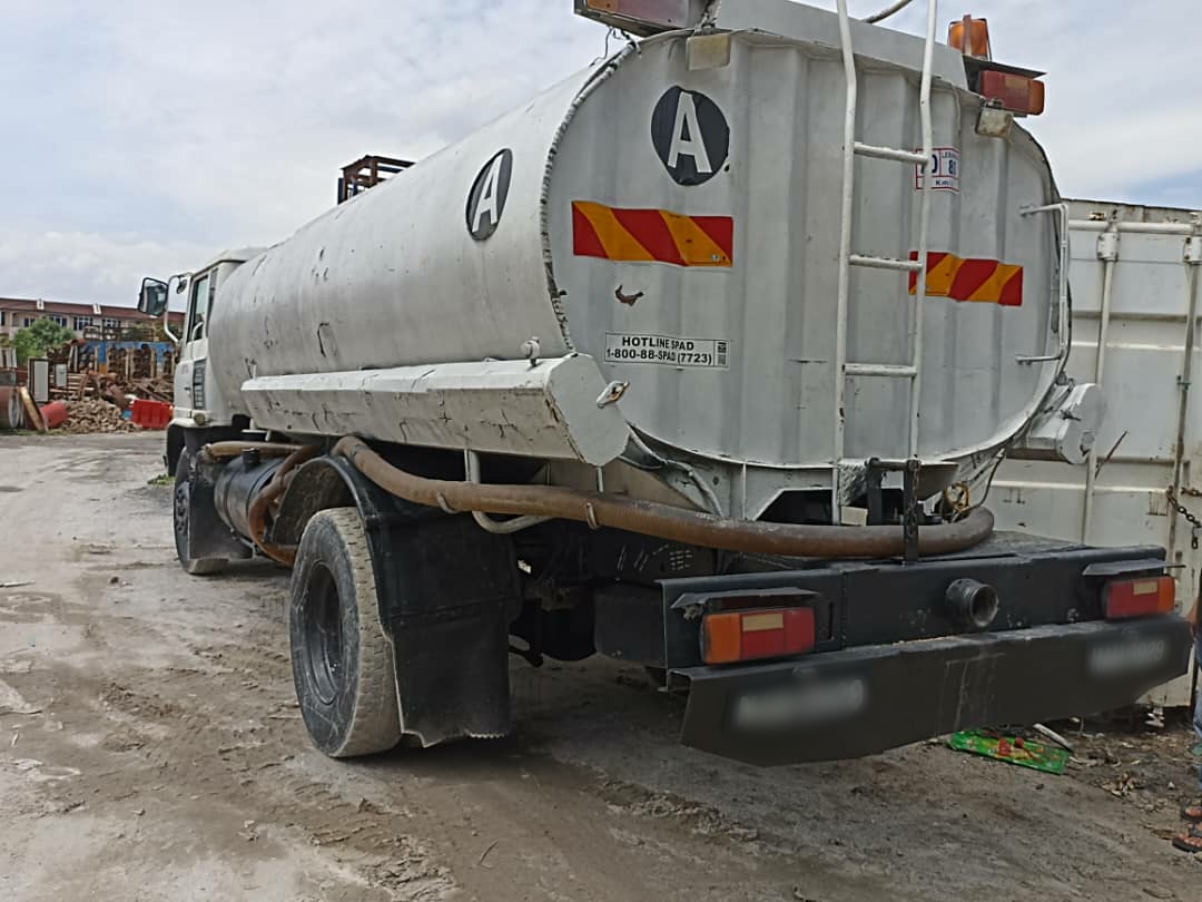 Taktik seludup diesel bersubsidi guna lori tangki air terbongkar