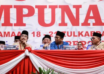 PERLU dipilih calon sesuai termasuk dalam kalangan naib-naib presiden UMNO sebagai poster boy bagi PRN Kelantan. – UTUSAN/AFIQ RAZALI