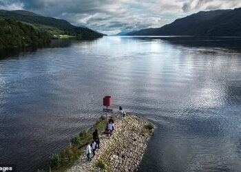 PENCARIAN Loch Ness itu merupakan terbesar pernah dilakukan dalam tempoh lebih 50 tahun. - AGENSI