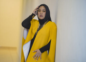 KUALA LUMPUR, 11 NOVEMBER 2022 - Sesi fotografi bersama artis, Shila Amzah ketika sidang akhbar separuh akhir Muzik Muzik ke-37 di Petaling Jaya Performing Arts Centre, One Utama di sini hari ini. GAMBAR - AMIR KHALID / PEMBERITA - FAIZAL ( UTUSAN ) / SYARFA ( KOSMO )