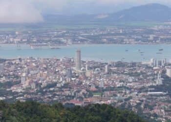 PERLU diperbanyakkan pembinaan rumah mampu milik di atas tanah wakaf di kawasan bandar di Pulau Pinang.