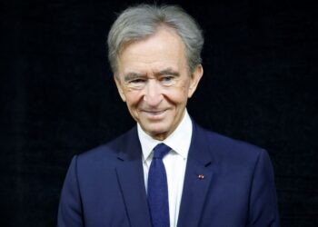 BERNARD ARNAULT 