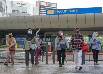 PENTING bagi wanita untuk memahami hak-hak mereka sebagai pekerja dan mengambil tindakan jika hak mereka dilanggar mengikut Akta Kerja 1955.