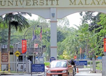 BELANJAWAN 2024 juga menyediakan RM250 juta untuk menggantikan dan meluaskan capaian Wi-Fi di semua universiti awam termasuk RM5 juta untuk melaksanakan projek pendigitalan hospital pengajar universiti. - GAMBAR HIASAN