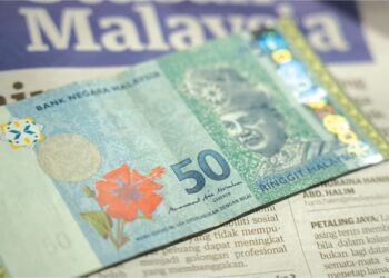 RINGGIT ditutup pada 4.6650/4.6700 pada pukul 5 petang semalam berbanding 4.6860/4.6910 ketika ditutup pada Khamis.