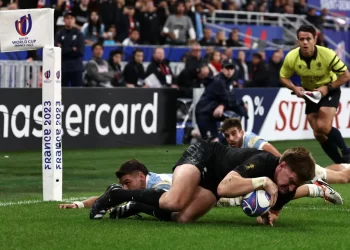 AKSI All Blacks ketika menentang Argentina pada separuh akhir Piala Dunia di Stade de France, Paris.