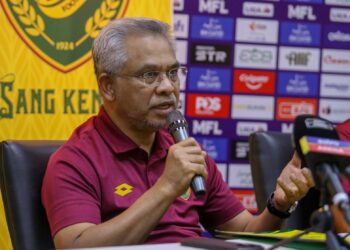 Pemilik Kedah Darul Aman FC (KDA FC), Tan Sri Mohd. Daud Bakar bersedia untuk melepaskan pegangan saham KDA FC,