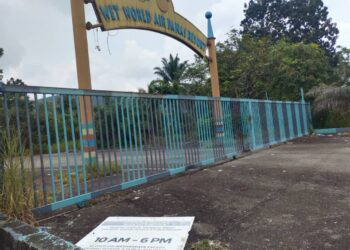 KEADAAN terkini taman tema air, Wet World Air Panas Resort di Pedas, Rembau yang terbiar dan tidak beroperasi sejak tahun 2020 akibat pandemik Covid-19.-UTUSAN/NOR AINNA HAMZAH.