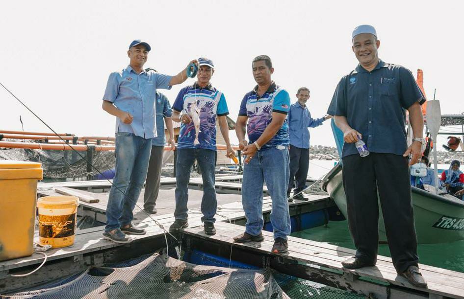 PNK Kuala Besut ternakan ikan jenahak, merah dalam sangkar 