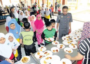 GRADUAN dalam bidang pemakanan tahu
bagaimana untuk menyediakan hidangan yang
sihat, berkhasiat dan lazat.